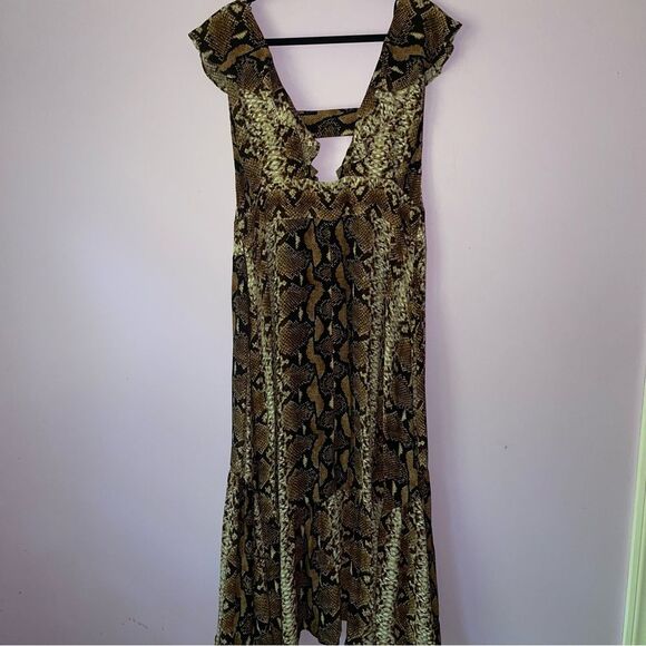 River Island Size 12 Snake Print Maxi Dress Brown Double V Ruffle Sundress - Picture 8 of 10